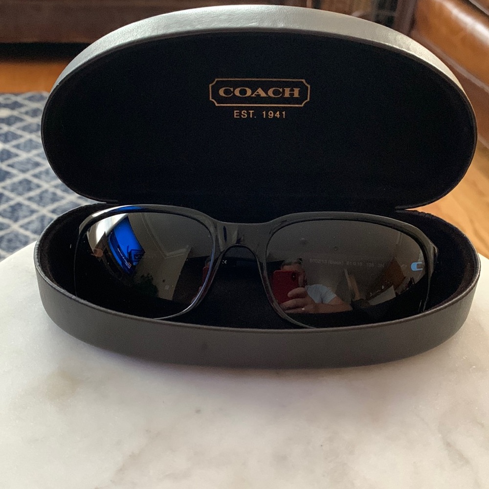 Coach Mens Sun Glasses like new